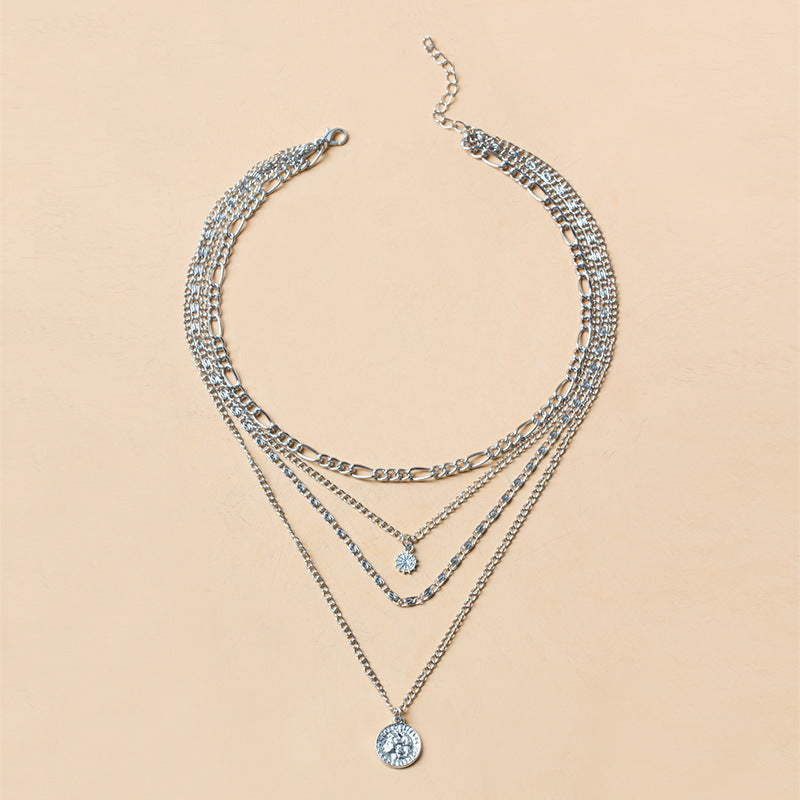Layered Coin Necklace – Mehrschichtige Goldkette